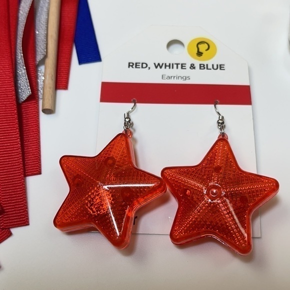 Michaels 4th of July Craft Ribbon Wands Flashing Star Glasses Earrings Bundle - Picture 6 of 16